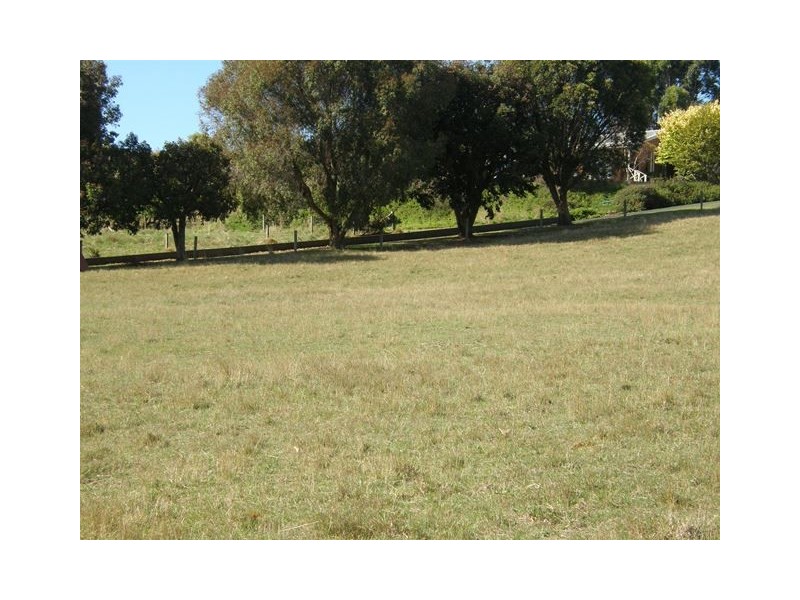 17 Edward Street, Somerset TAS 7322