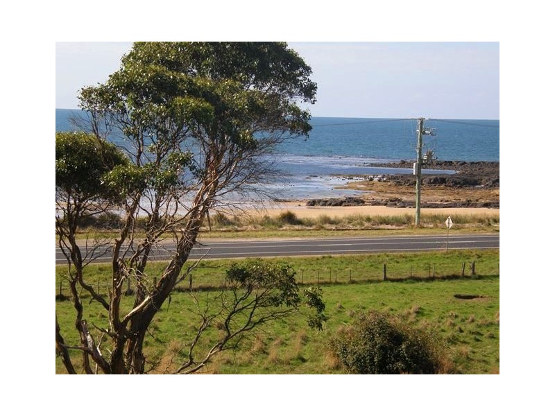 15411 Bass Highway, Somerset TAS 7322