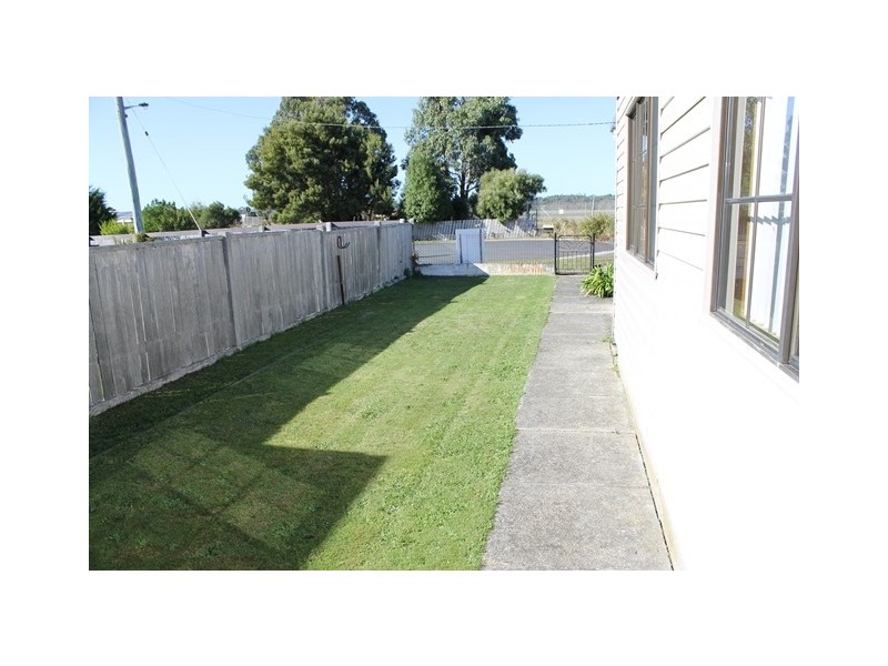 37 Quiggin Street, Wynyard TAS 7325