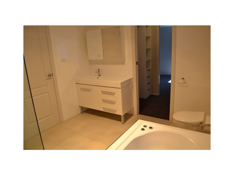 18 Bird Street, Burnie TAS 7320