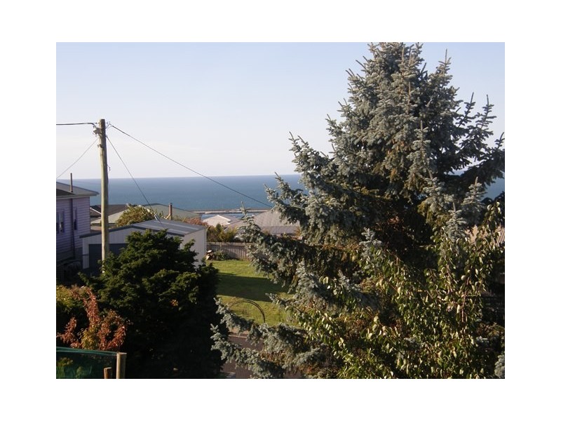 5 Federal Street, Burnie TAS 7320