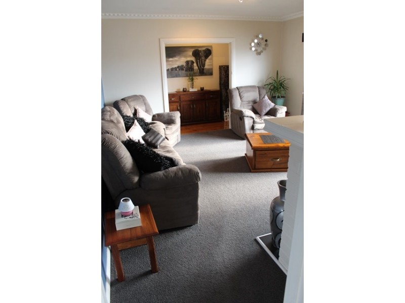279 Mount Street, Burnie TAS 7320