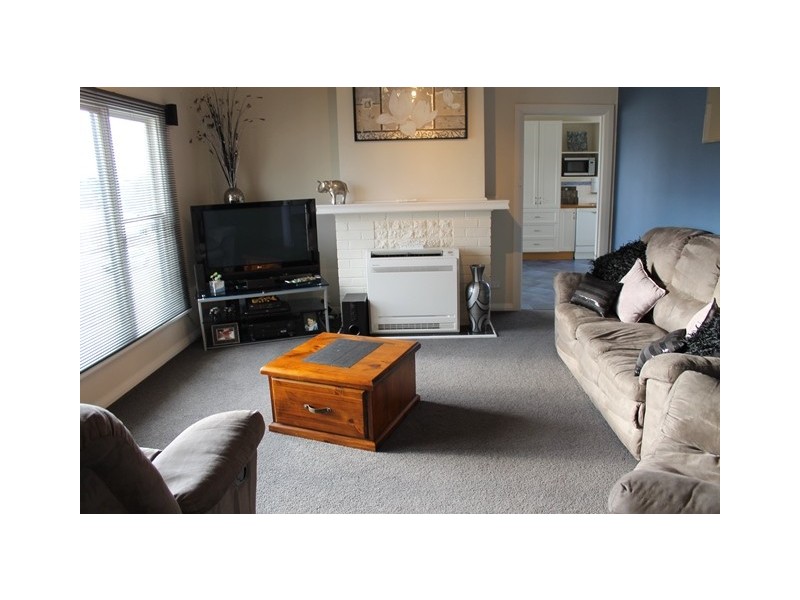 279 Mount Street, Burnie TAS 7320