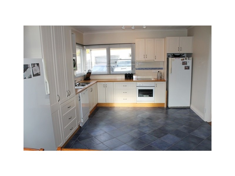 279 Mount Street, Burnie TAS 7320