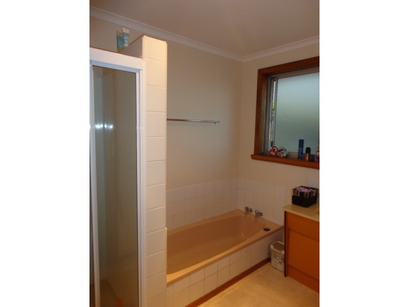 25 Grandview Avenue, Park Grove TAS 7320