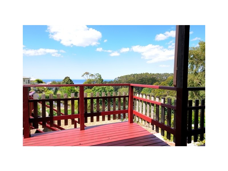 9 Federal Street, Upper Burnie TAS 7320