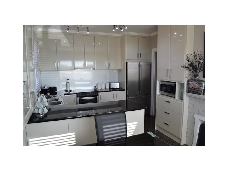 13 Henry Street, Burnie TAS 7320