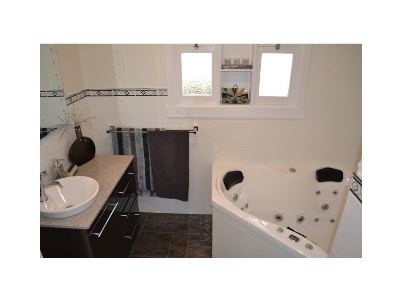 13 Henry Street, Burnie TAS 7320