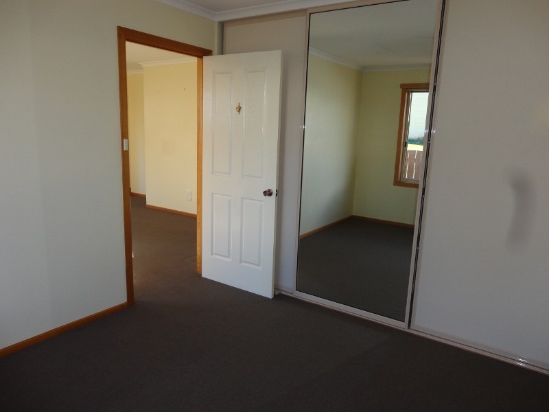 2/26 Terrylands Street, Burnie TAS 7320