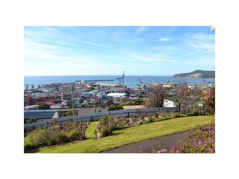 24 View Road, Burnie TAS 7320