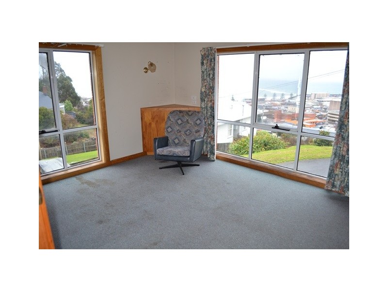 24 View Road, Burnie TAS 7320