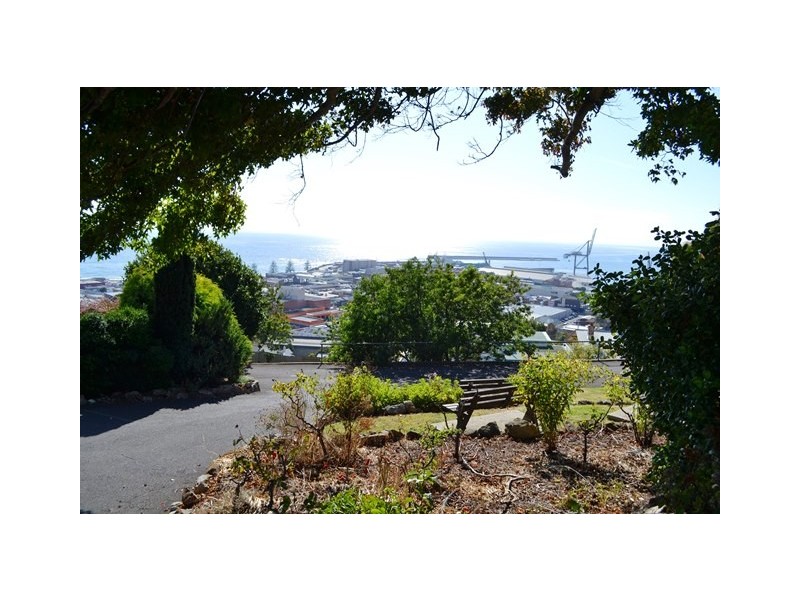 24 View Road, Burnie TAS 7320