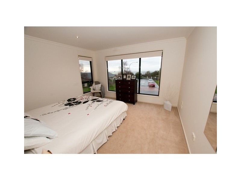 13 Panorama Crescent, Cooee TAS 7320