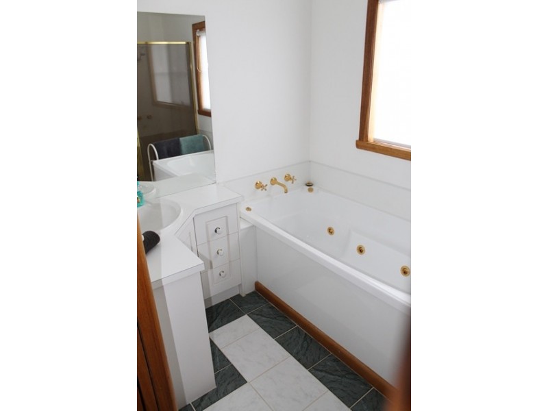 39 Paraka Street, Burnie TAS 7320