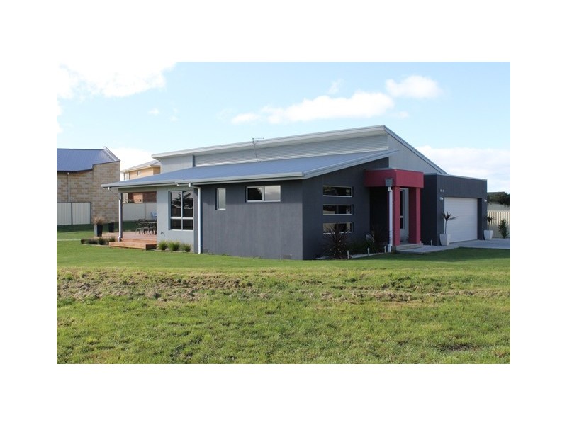 23 Sandhaven Crescent, Sulphur Creek TAS 7316