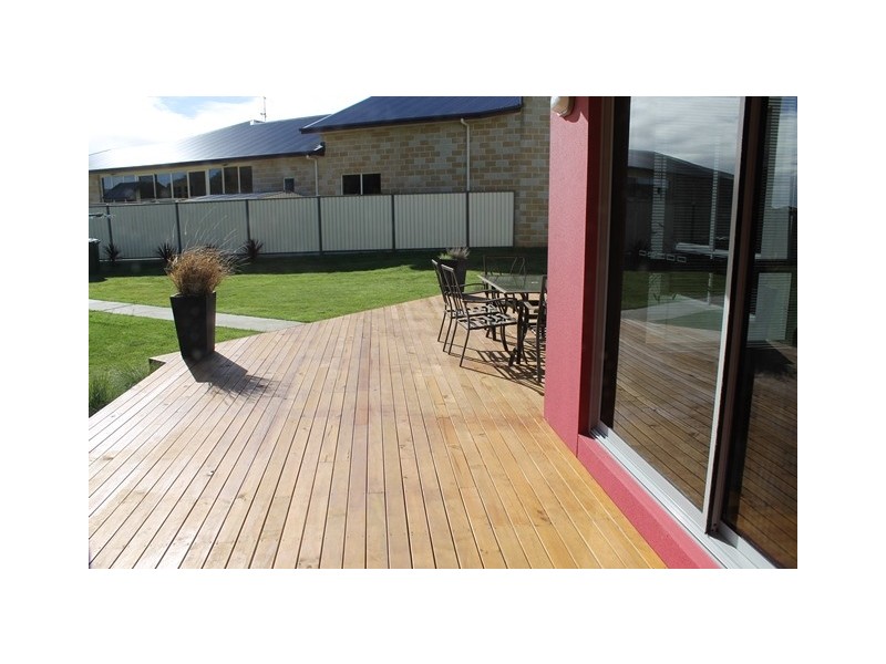 23 Sandhaven Crescent, Sulphur Creek TAS 7316