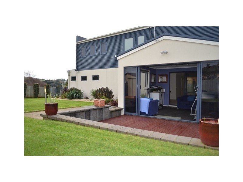 6A King Edward Street, Penguin TAS 7316