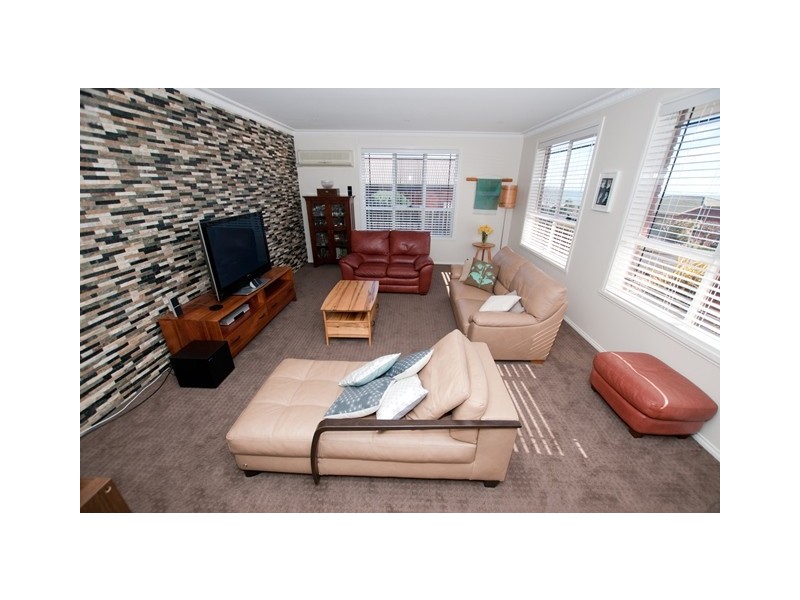 13 Uplands Place, Park Grove TAS 7320