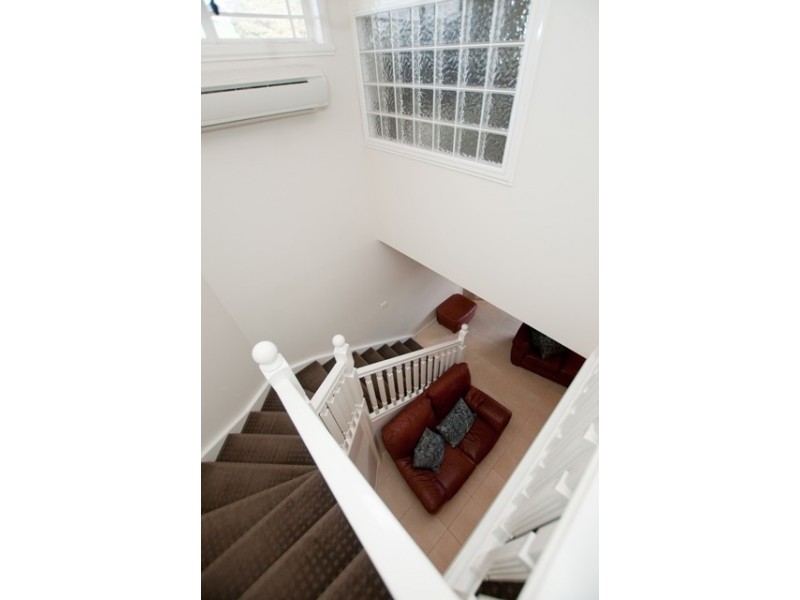 13 Uplands Place, Park Grove TAS 7320