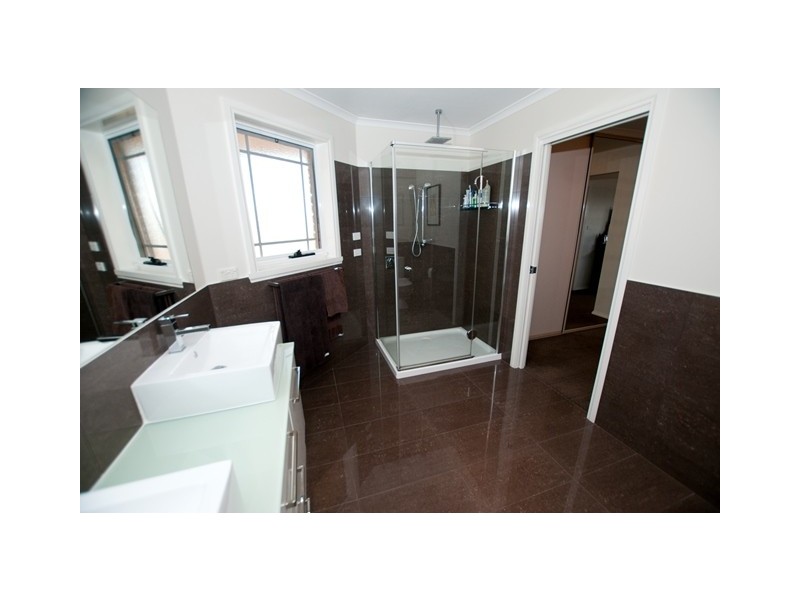 13 Uplands Place, Park Grove TAS 7320