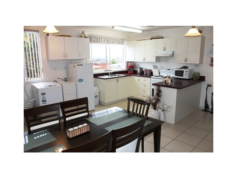 6 Winter Avenue, Upper Burnie TAS 7320