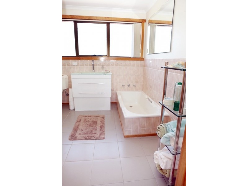 47B Old Bass Highway, Wynyard TAS 7325