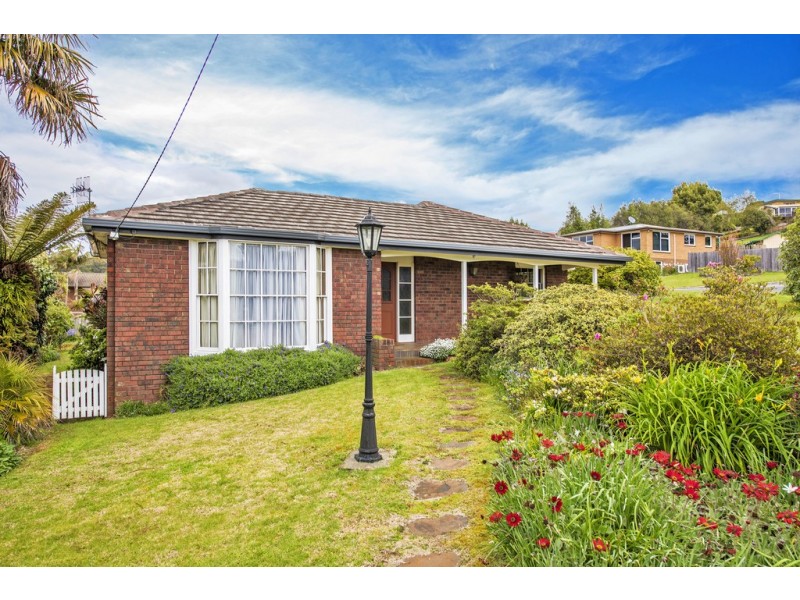 3 Sassafras Crescent, Romaine TAS 7320
