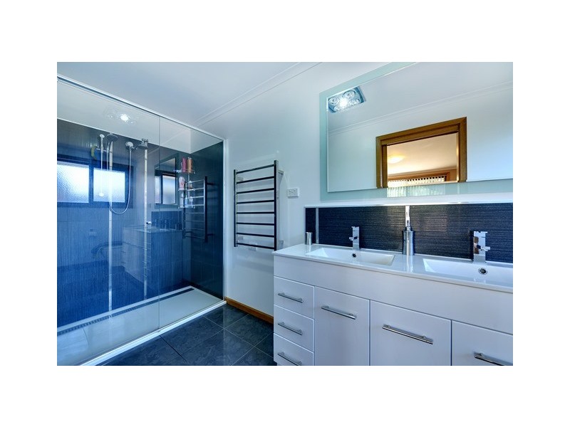 47 Manuka Drive, Romaine TAS 7320