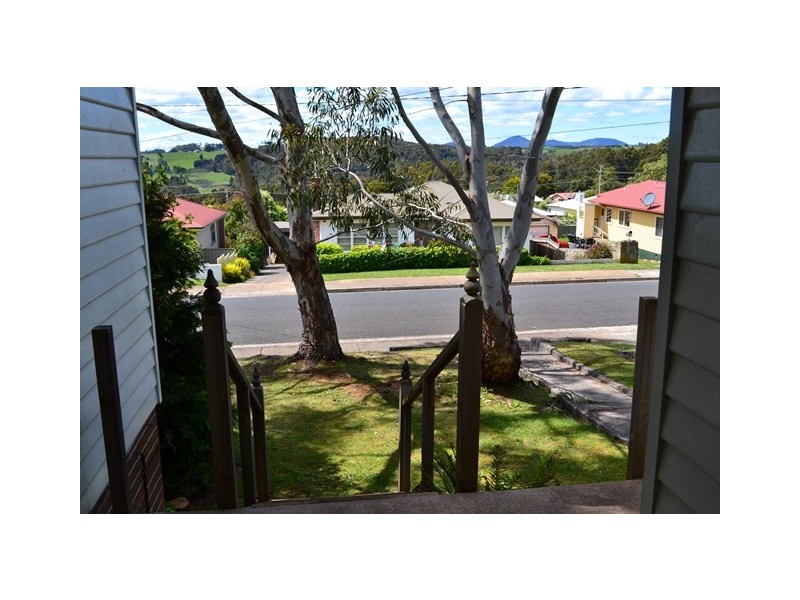 60 McPhee Street, Havenview TAS 7320