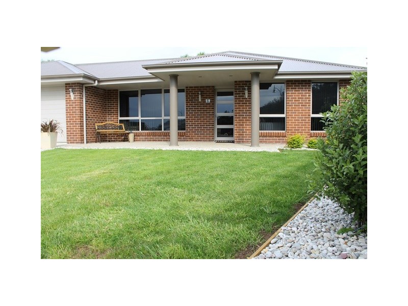 19 Waterford Drive, Sulphur Creek TAS 7316