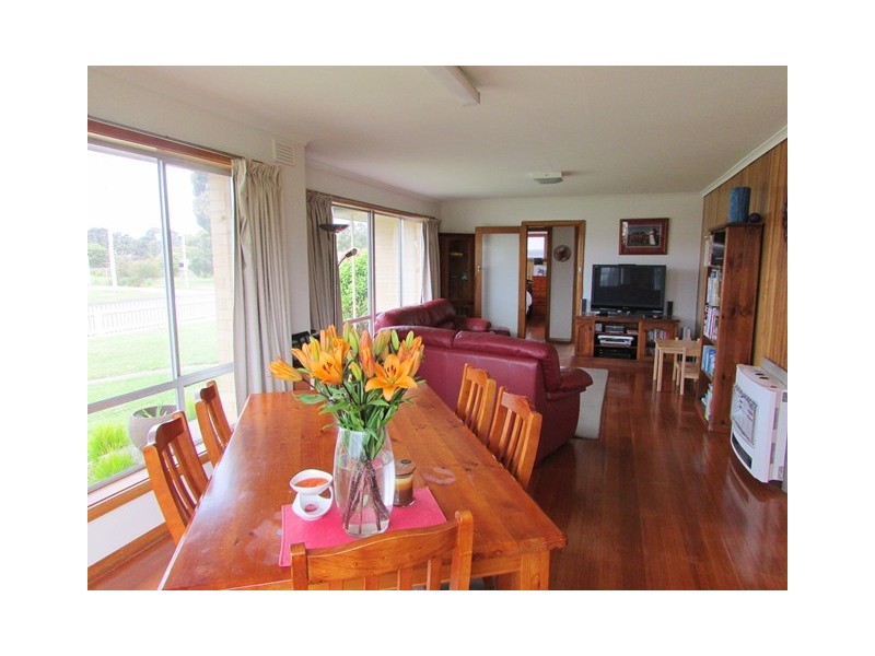 122 Inglis Street, Wynyard TAS 7325