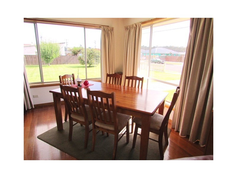 122 Inglis Street, Wynyard TAS 7325