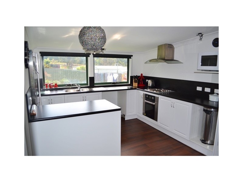 80 Ironcliffe Road, Penguin TAS 7316