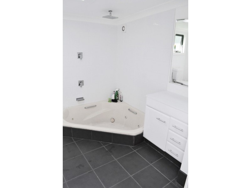 80 Ironcliffe Road, Penguin TAS 7316