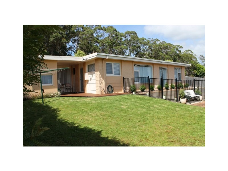 36 South Road, Penguin TAS 7316