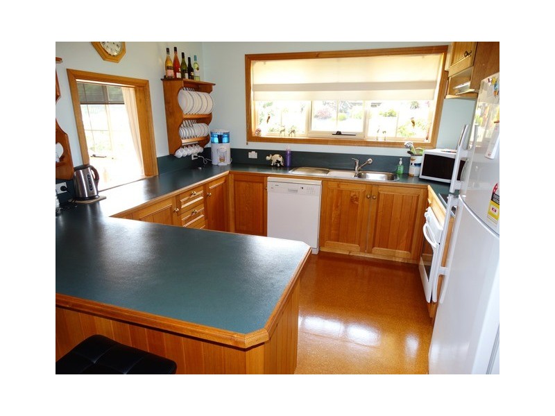 9 West Mooreville Road, Burnie TAS 7320