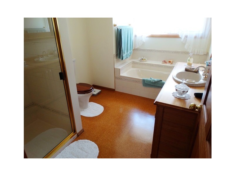 9 West Mooreville Road, Burnie TAS 7320