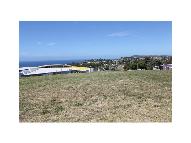 15 Cardinal Court, Park Grove TAS 7320
