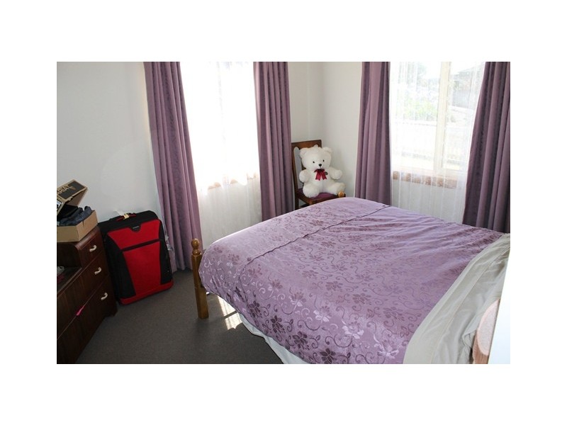 1 Pineleigh Street, Penguin TAS 7316