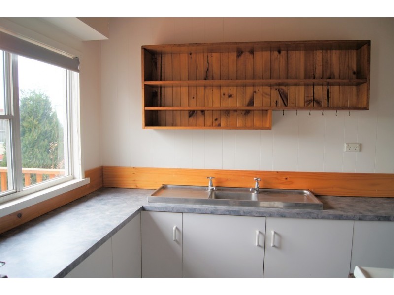 2/19 Malunna Crescent, Parklands TAS 7320