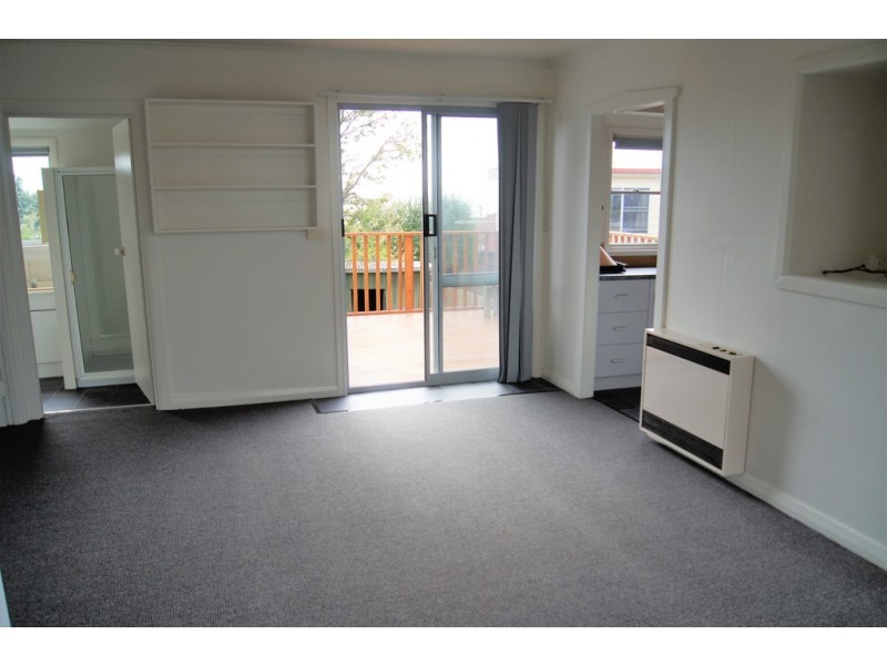 2/19 Malunna Crescent, Parklands TAS 7320