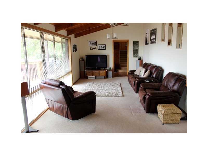 39 Chanel Street North, Park Grove TAS 7320