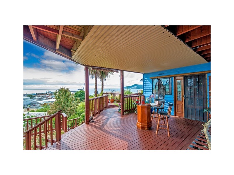 16 View Road, Burnie TAS 7320