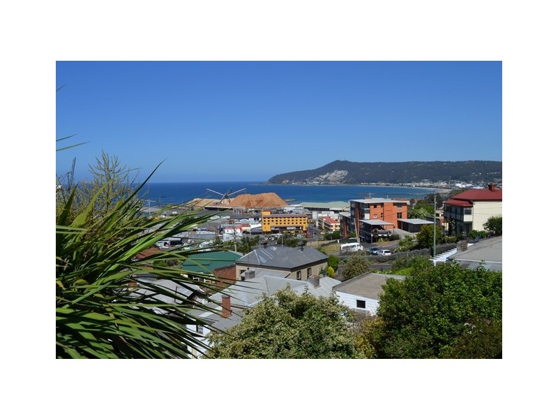 16 View Road, Burnie TAS 7320