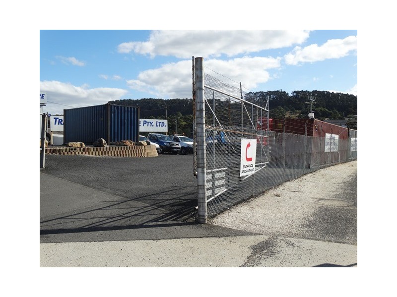 6-9 and 10 Main Road, Wivenhoe TAS 7320