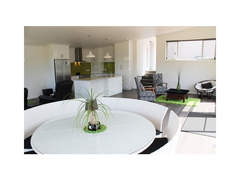 10 Chanel Street, Park Grove TAS 7320