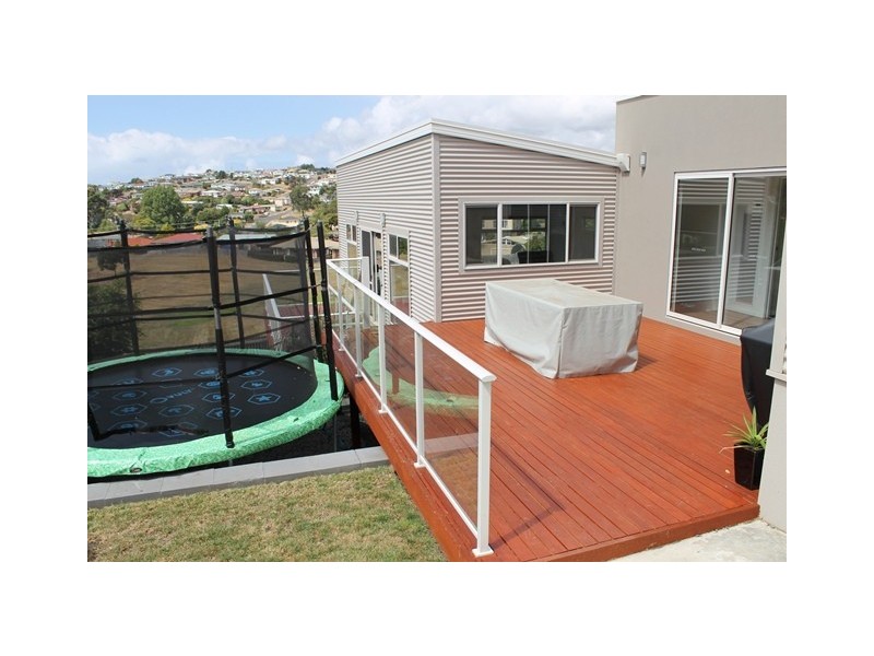 10 Chanel Street, Park Grove TAS 7320