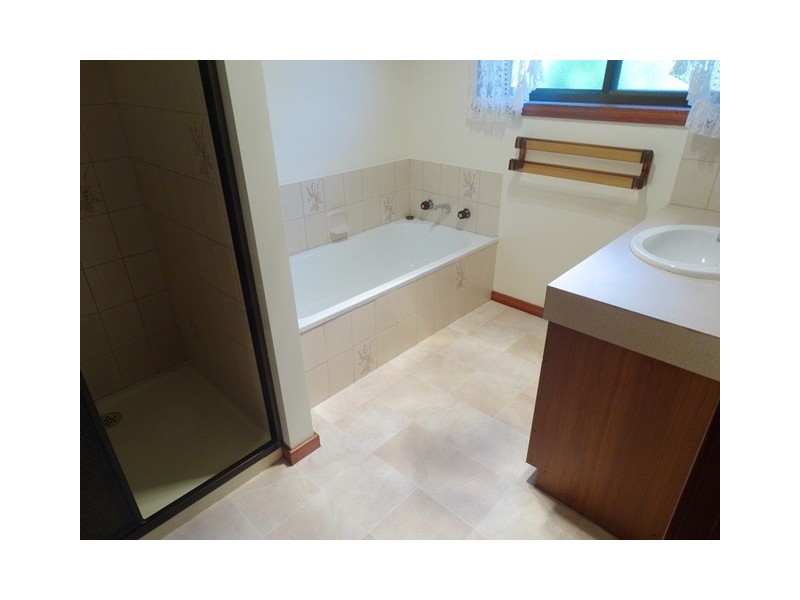 7 Fleming Court, Burnie TAS 7320