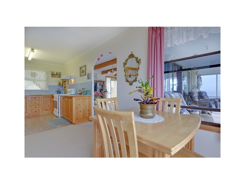 15 Crown Street, Parklands TAS 7320