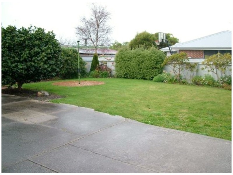 28 Falmouth Street, Somerset TAS 7322